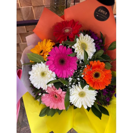 RENKLİ GERBERA BUKETİ